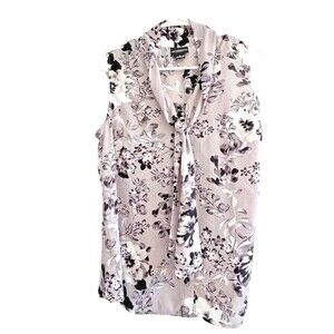 Women's Floral sleeveless blouse top button front casual romantic  tie size M.